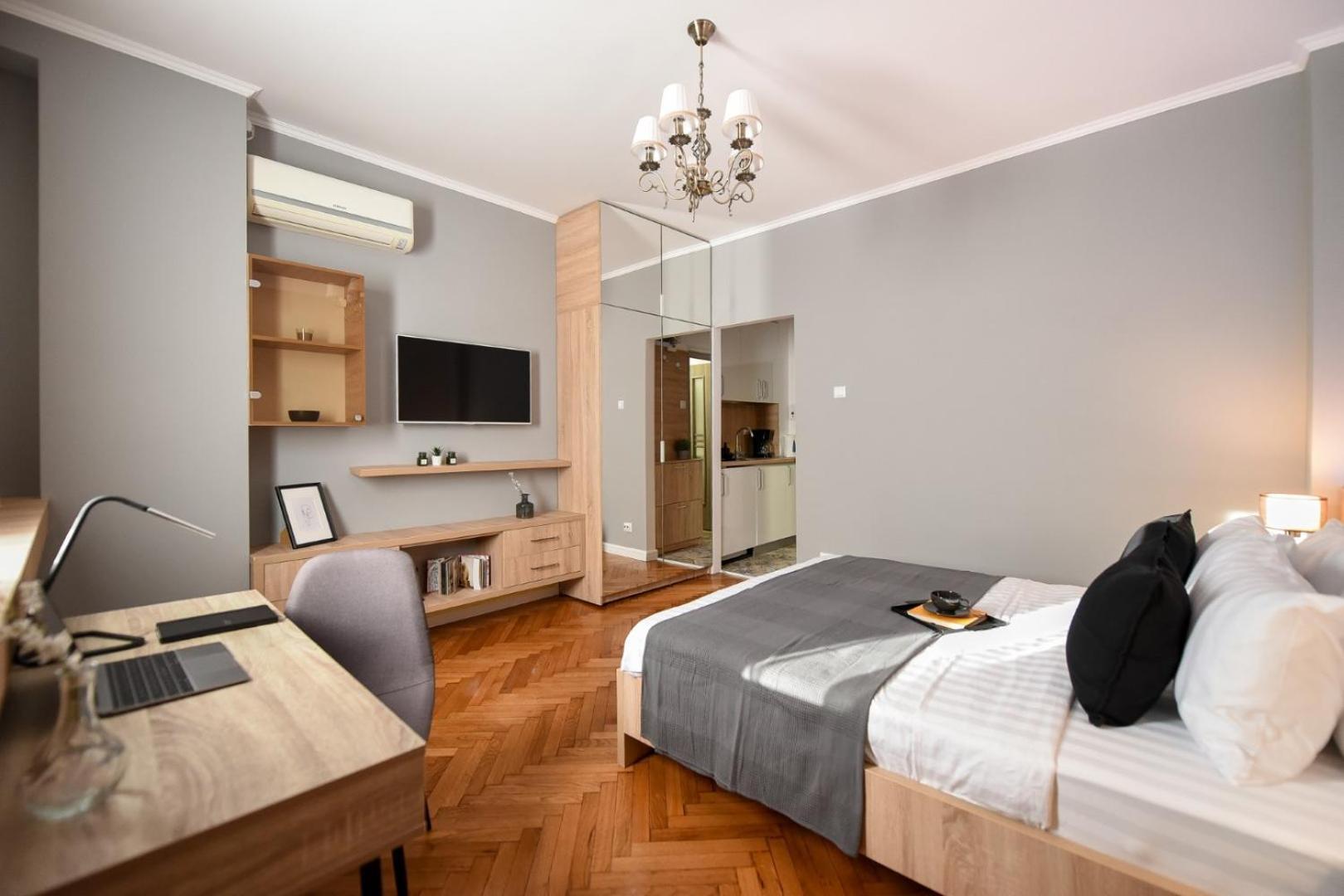 City Center Getaway - Cozy Accommodation For Your Perfect Stay Bucarest Extérieur photo